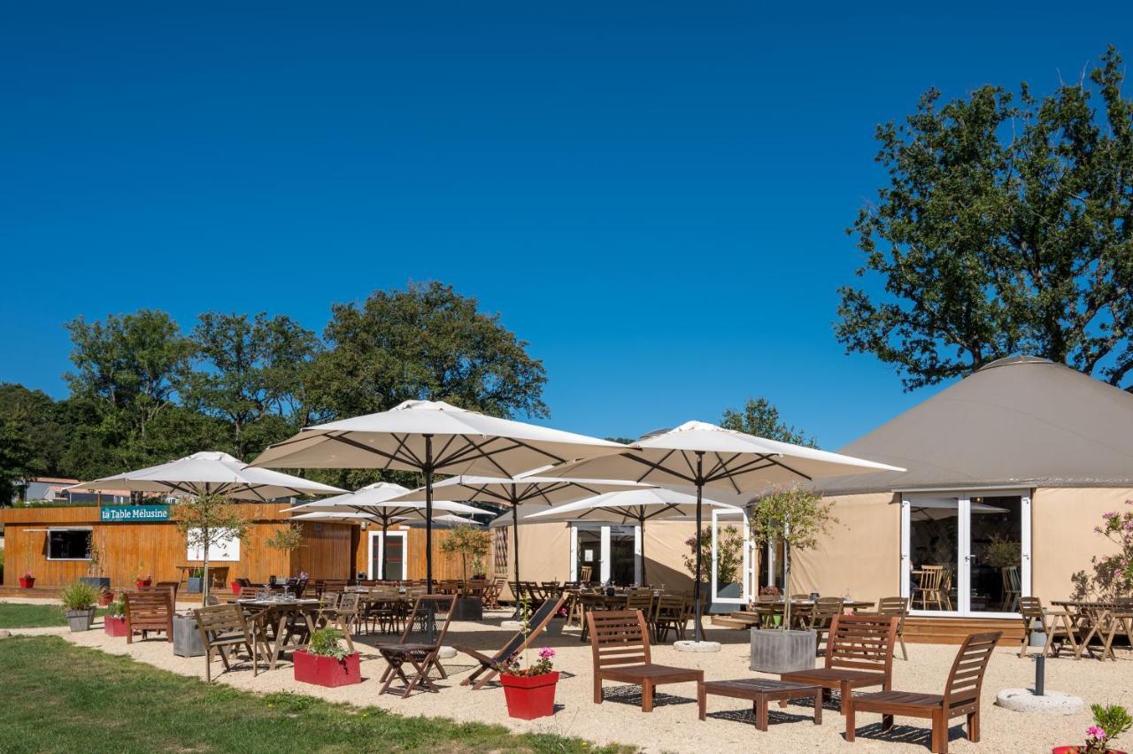 Domaine Melusine - A 2Km Du Puy Dufou France ! Hotell Les Épesses Exteriör bild