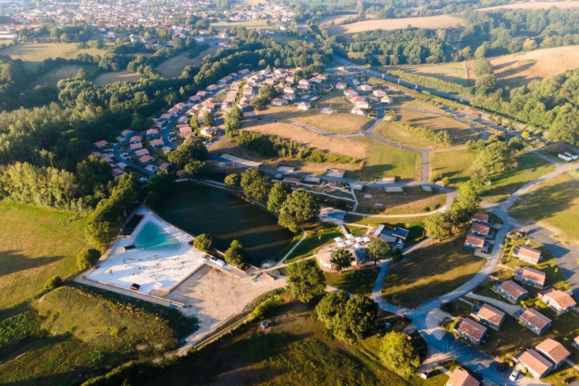 Domaine Melusine - A 2Km Du Puy Dufou France ! Hotell Les Épesses Exteriör bild