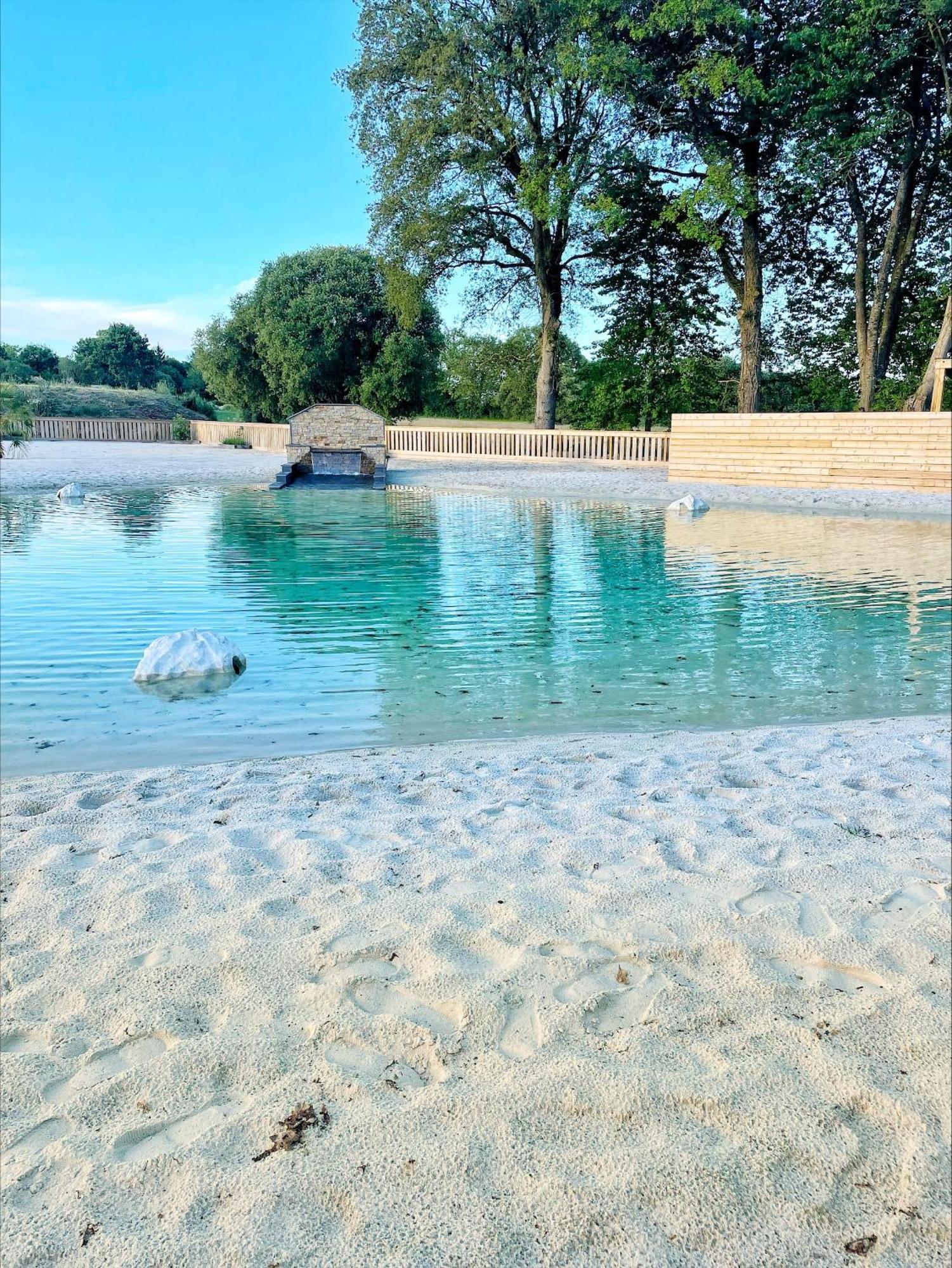 Domaine Melusine - A 2Km Du Puy Dufou France ! Hotell Les Épesses Exteriör bild